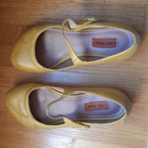 Miz Mooz yellow Mary Jane style shoes, size 6, yellow leather
